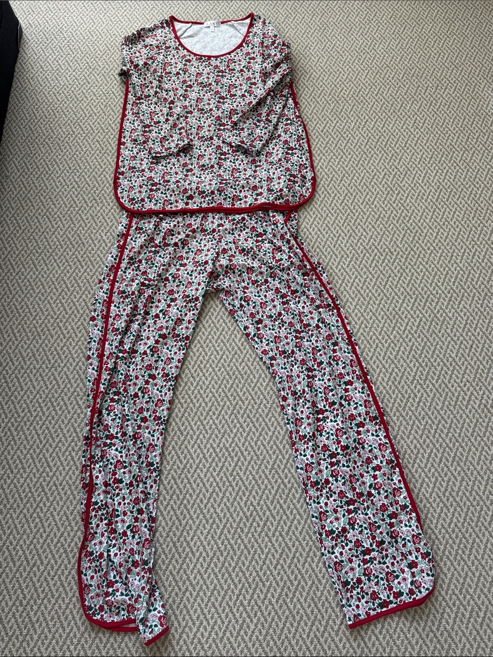 NEW - LAKE Women's Pima Long-Long Set  - Red Elizabeth Floral - Size Medium